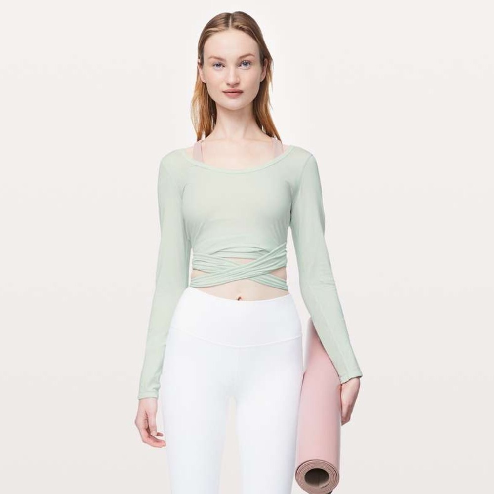 Lululemon It’s a Tie